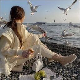 Nufe4052319's profile picture. 