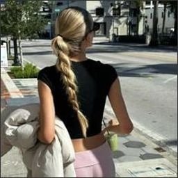 Nihu85391's profile picture. 