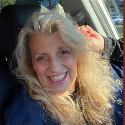 Nina78qf's profile picture. 