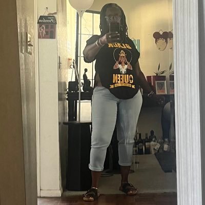 JAMIEJAME72's profile picture. 🐣N’ N ALL CAPS 😂💯😂CAPRICORN ☀️ SAGITTARIUS 🌙 & AQUARIUS 🌅 NO LONGER CORRECTING TYPOS 😂😂😂