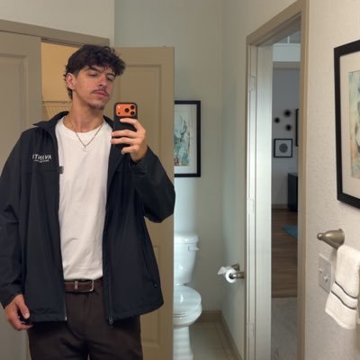 Synskii's profile picture. Washed COD player | @eagles