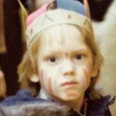 liminal0d's profile picture. 고인의 명복을 빕니다🦅(🕊️를 못찾아서 대체했어요!)