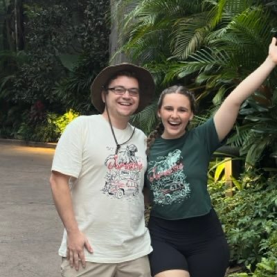 DiggsThemeParks's profile picture. Life is short, ride a roller coaster 🎢