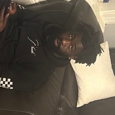 powx300's profile picture. I get money I don't care who fucking on my exs I was counting 30 when I found out the bitch was pregnant