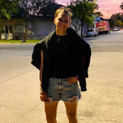 milimina13's profile picture. 28 🦋