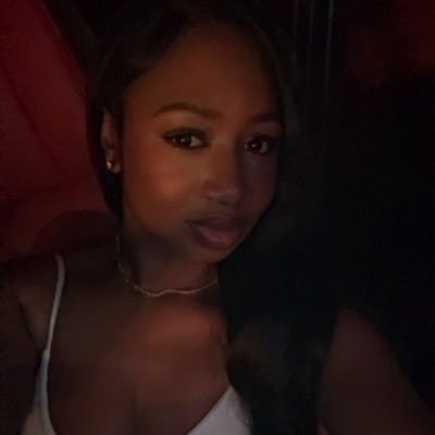 __indiaj's profile picture. 