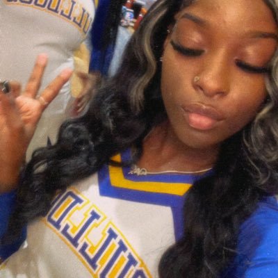 shaunteezyyy's profile picture. safe space for bad hoes only 📸