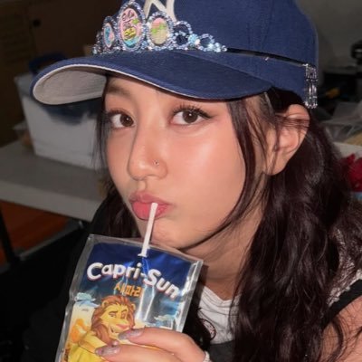 ochumarill_'s profile picture. DYNAMEISTER SHIPPER!! (´ε｀*)♡
🐰ྀིi luv ochaco uraraka and twice !! ❀˖°. | ocha’s bias would definitely be jihyo because she’s also mine and because I say so 🫩