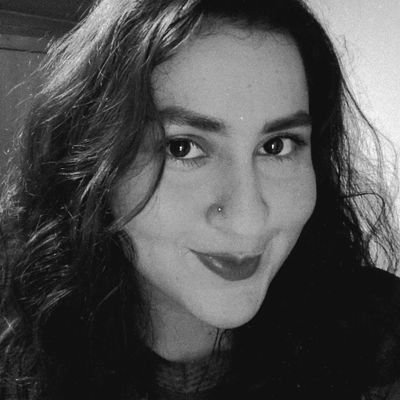 AnnaM1226's profile picture. Hija de un girasol y la luna. 
El amor es la clave.