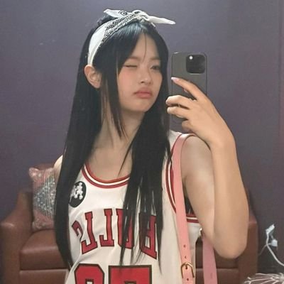 pwhamhanni's profile picture. #MHDHH #BARCELONAFC #FERRARI • HIDUP PEREMPUAN YANG MELAWAN 🔥☝🏼😋 (newjeans hatters and hybestan please block me, jgn ribut-ribut disini)