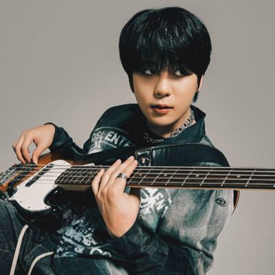 allstarbilllie's profile picture. took that billlieteez pill. matching w/ @choicomeback4iz ♡ #thankyoupurplekiss