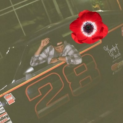 Carstin_'s profile picture. I really like watching cars go in circles for hours. Hovercar4life, little special in the head, Leland Honeyman Jr and Thomas Annunziata lowkey awesome sauce ✌️