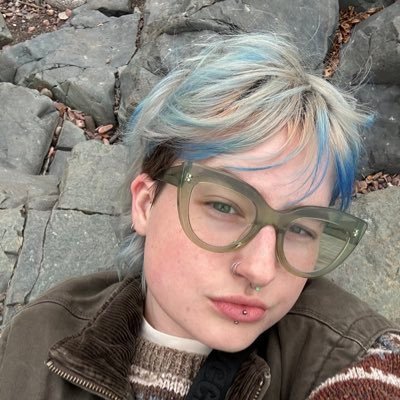 newtchaos's profile picture. 25 | transgender butch fatale | nsfw at times | MDNI