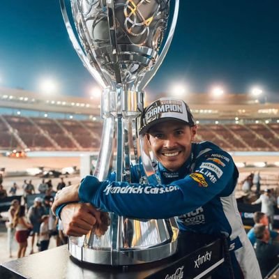 KyleLarsonyf's profile picture. 