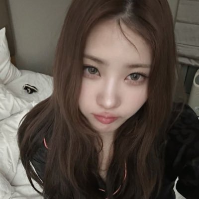 fireconffeti's profile picture. watching dohoon exist feels like listening to your favorite song for the first time again