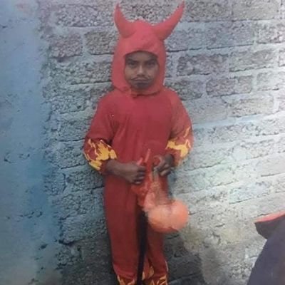 leon77539765149's profile picture. 🦂