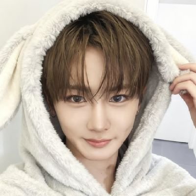 xinxiniverse_'s profile picture. ⁠— for anxin of alpha drive one ｡⁠*ﾟ⁠+
#ald1                                                                               wonxin enthusiast ☆