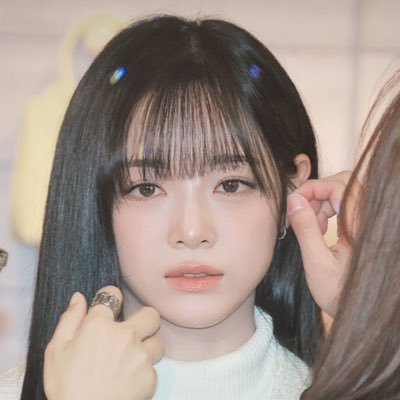 imposthoreu's profile picture. If anything is stronger than blood, it would be WINNER💙