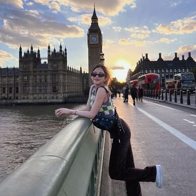 ClaireEloi27055's profile picture. 