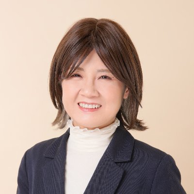 AYAKA__design_'s profile picture. デザイナー歴10年 / バナー専門デザイナー / WEB画像制作（バナーやインスタ投稿用画像など）通常1枚 3,000円(税込み) / 印刷会社で7年＆デザイン制作会社で2年＆フリー1年 / 総制作件数700件超✨ /制作のお問い合わせはこちらのLINEからお願いします→https://t.co/OMdKDINAuV