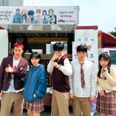 AydinNur26073's profile picture. #studygroup 
#squidgame
#aliceinborderland
#weakheroclass
#taşacakbudeniz
#halefköklerinçağrısı