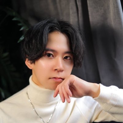 oasis_ryoga's profile picture. 170cm｜29歳｜性のカリスマ｜イメージ：イチャ甘・聞き上手・ナチュラル清潔｜得意：キス・密着ストレッチ・オイルマッサージ｜趣味：ダーツ・シーシャ・サウナ・お酒・麻雀｜ツイキャス▶︎https://t.co/xUVBxXX9J0 | 質問箱▶︎ https://t.co/C5jpm2dyhT | #オアシス本店