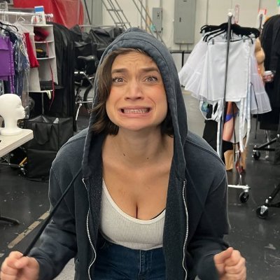 noctigraphy's profile picture. im just always lurking on gleetwt, sktwt, and smoshtwt