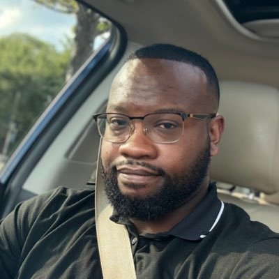 iXavier__'s profile picture.  #homeowner #Naker, Information Technology Expert. I mix Live Sound #soundengineer  ▌▌▌I love @Paramore & @yelyahwilliams #teamiPhone