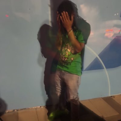 JojoYdh's profile picture. do not disturb.🩸