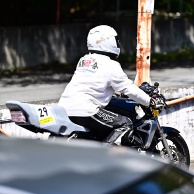 hrr_ape's profile picture. バイク下手です