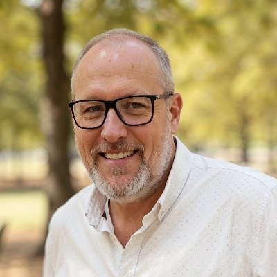 PHILIPPEVI15497's profile picture. Consultant IA & Automatisation pour TPE/PME 🚀 20+ ans dans la tech | J'aide les entrepreneurs à gagner du temps avec l'IA | Solutions pragmatiques