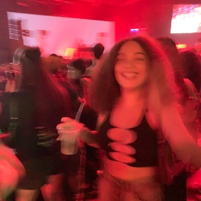 lanis1909's profile picture. 