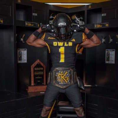 11K_MarMar's profile picture. WR/ATH @LetsGoICC_FB (LLTWINS 🕊️💔) NCAA ID#2203454362 TN “MR FOOTBALL” BEST IN THE NATION‼️#JUCOPRODUCT DEC GRAD 📲 (3 years of eligibility) 865-416-3299