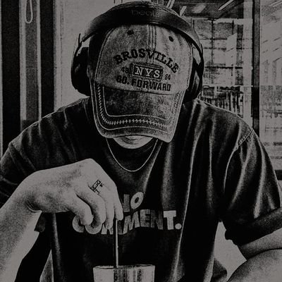 hezoutr's profile picture. 𝐍𝐀𝐂𝐇𝐓𝗦𝗖𝗛𝗥𝗘𝗖𝗞𝗘𝗡  ⸻ 𝗧𝗛𝗘 𝗢𝗔𝗧𝗛𝗕𝗥𝗘𝗔𝗞𝗘𝗥.   ㅤㅤㅤㅤㅤㅤ𝗙𝝤𝙍𝗦𝖠𝙆𝗘𝖭ㅤ 𝄽ㅤ{𝐍}𝐀𝐄'𝐁𝐋𝐈𝐒.ㅤㅤ
ㅤㅤㅤㅤㅤㅤㅤIn my dreɑms everything I feel disɑppeɑr