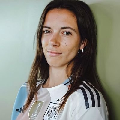 Bonmatisms's profile picture. adorer of the reigning queen of football @AitanaBonmati 🤍
