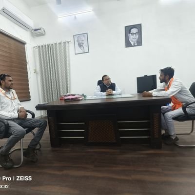 MohitChaud71539's profile picture. #राष्ट्रीय_गौ_सेवा_संघ एवं  
#आजाद_अधिकार_सेना

घायल गौ माता की सूचना देने व संगठन से जुड़ने के लिए संपर्क करें 9412 347738