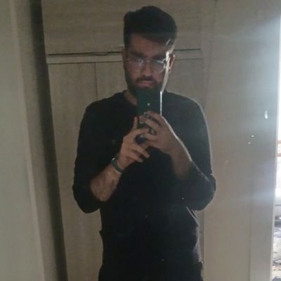Amirhoseinn79's profile picture. اَبرِ خاکی شده