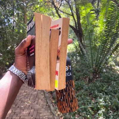 GardBest7q's profile picture. Lawyer| Arsenal fan| Data Analyst| Poet | Entrepreneur CEO & Founder https://t.co/4RjKD55Vxv Respice post te. Hominem te memento