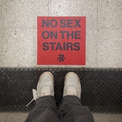 smebodis's profile picture. dont question me anything