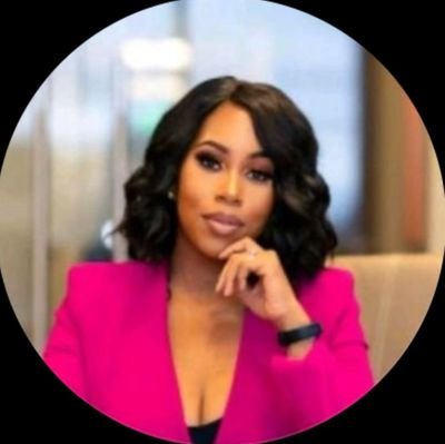 _veraazarina_'s profile picture. I teach you how to become your highest self whilst making money online ✍🏻
Trade • Travel • Transform ™️