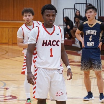 Rell_Everett's profile picture. ’29 • 6’0• 180• SG/PG @ Harrisburg Area Community College • 717-510-4490• dayrell221@gmail.com