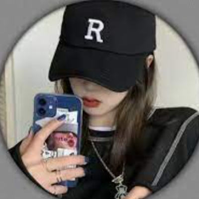 noorrazia12's profile picture. 💻Web Designing & Development Trainee at VTI, skilled in🌐HTML🎨CSS⚙️JavaScript and📱responsive web design-passionate about creating modern, user-friendly web