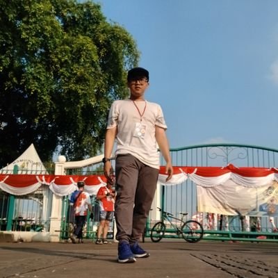 Ariestyowahyu's profile picture. 🏡Weleri-Bandung
🏫ITB