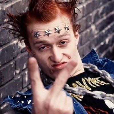 dukkencuvva1's profile picture. There are 2 types of people in the world. Those who can extrapolate from incomplete information