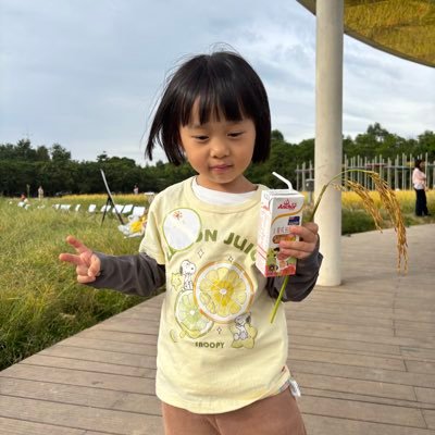 HongjuanLi80722's profile picture. 