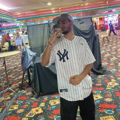 Josue80487757's profile picture. 🐉