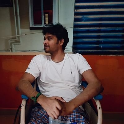 Im_GawriShankar's profile picture. #nevergiveup | learner| Trader |#quadriplegic | 
#feedtheneed| 

My Trading journey https://t.co/b4WCmrcBC6