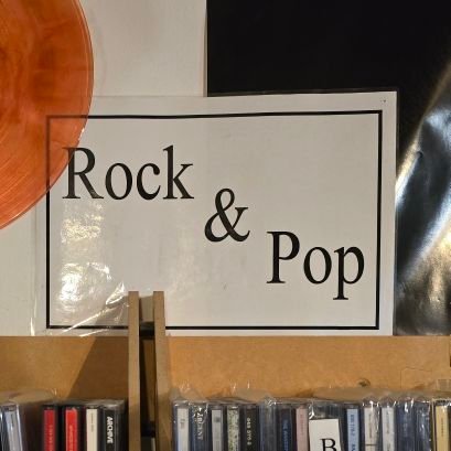 Suedehead71's profile picture. forever autumn