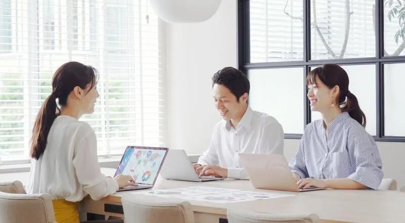 E1097LyUgL5ti's profile picture. 会社の委託を受けてオンラインの😫在宅😢ワークスタッフを募集しています
😐每日報酬：6000円～5万😉円 、給与は日払いです
勤務時間:30分から70分
本業や普段の生活に🤫支障🙀なく、空いた時間で収入UPが可能です 🤥
問い合わせ担当者LINE追加：https://t.co/1cOTLUmSwr