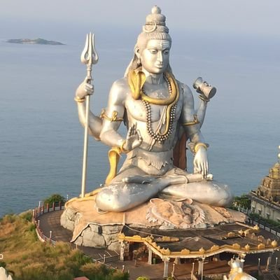 SomraSharwan's profile picture. किसान पुत्र, ग्रामीण विकास योद्धा।  
लोकतंत्र-न्याय-समानता में विश्वास, युवा शक्ति से भारत निर्माण। 🌾🇮🇳